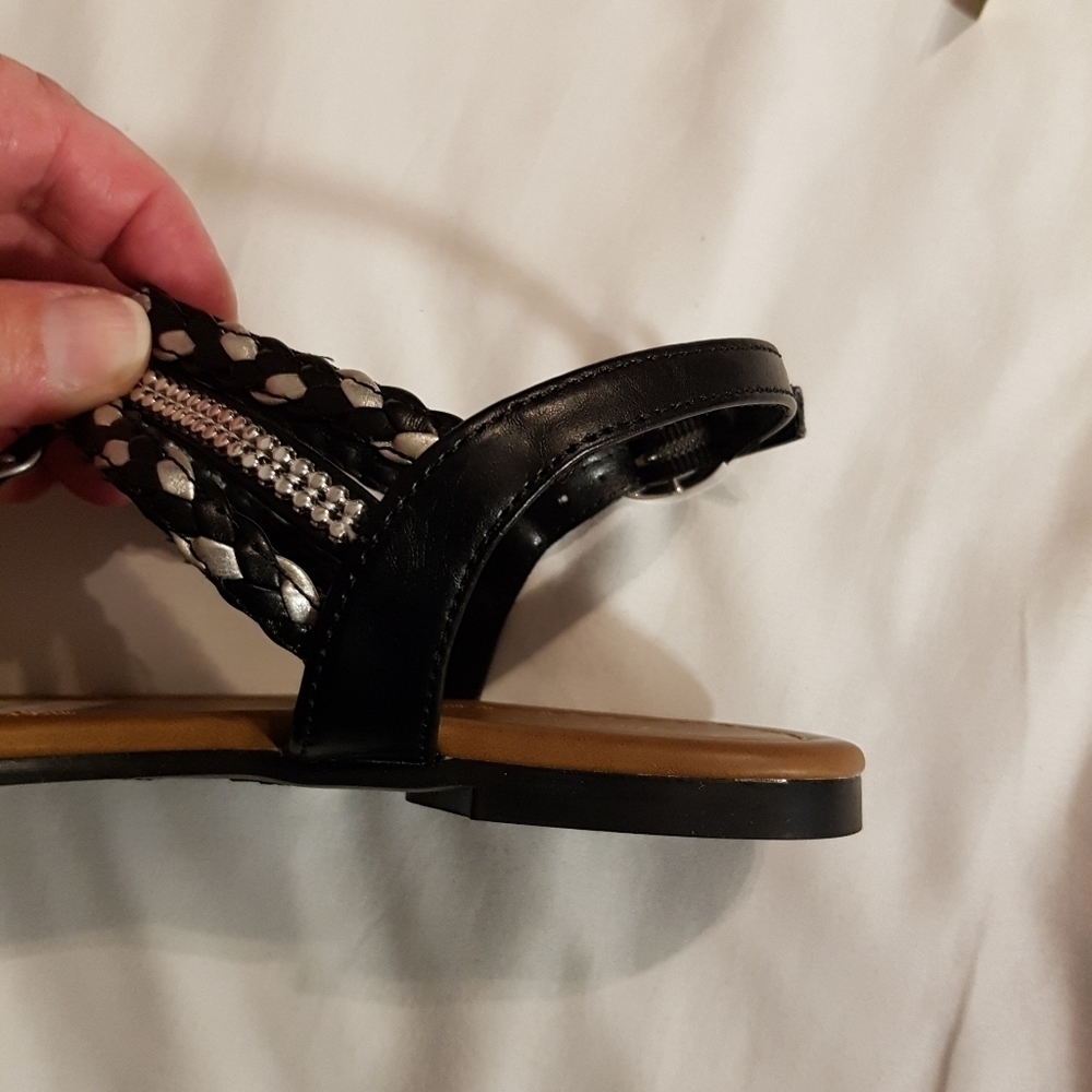 American Eagle by Payless size 6 1/2 womens sandals black with silver straps New - Picture 8 of 9
